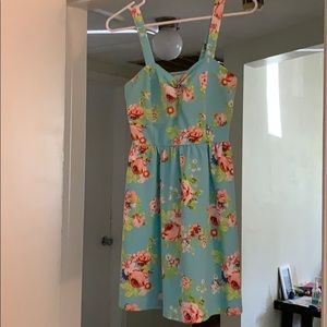 Women’s size medium sundress